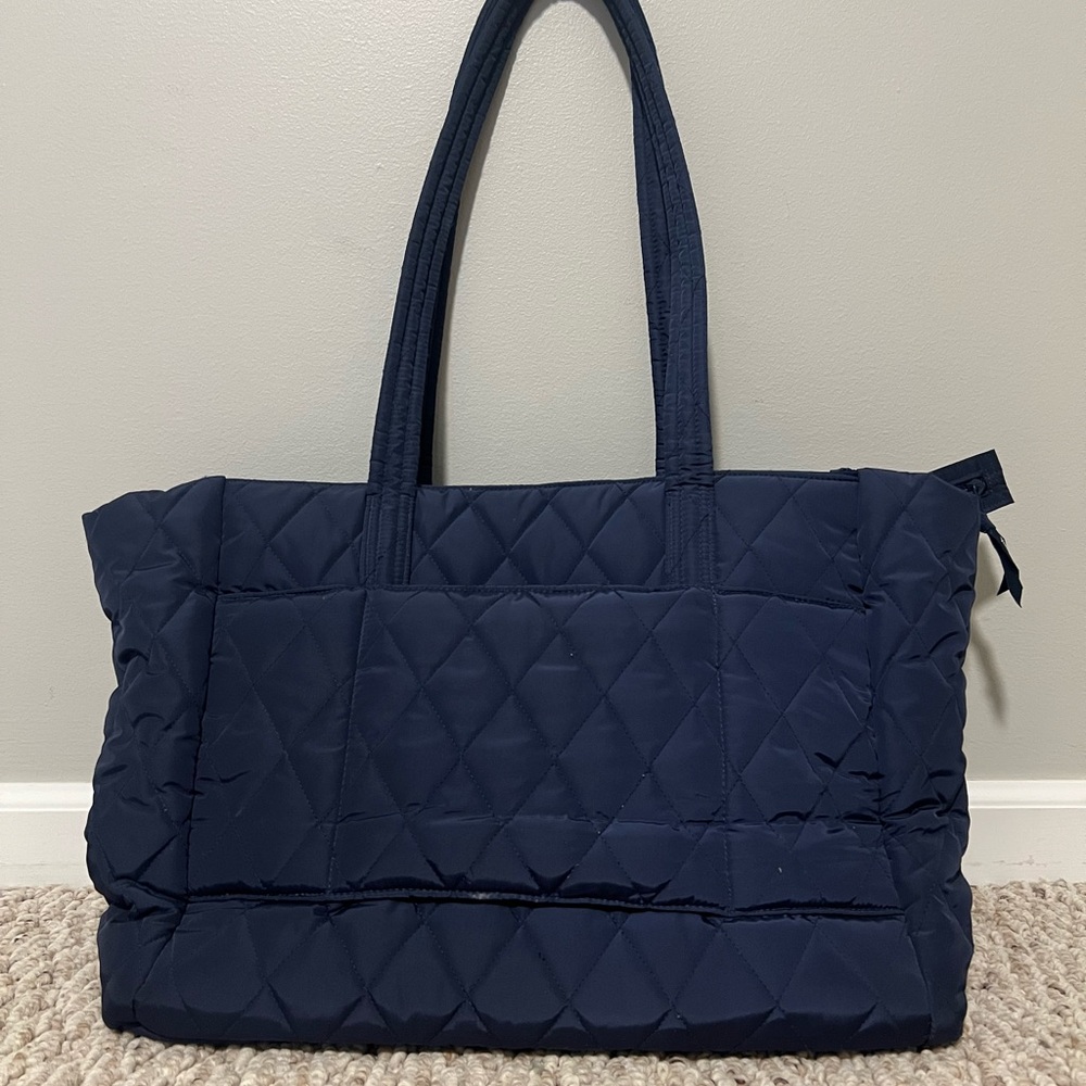 Vera Bradley Ultralight Ultimate Travel Tote- Navy Blue
